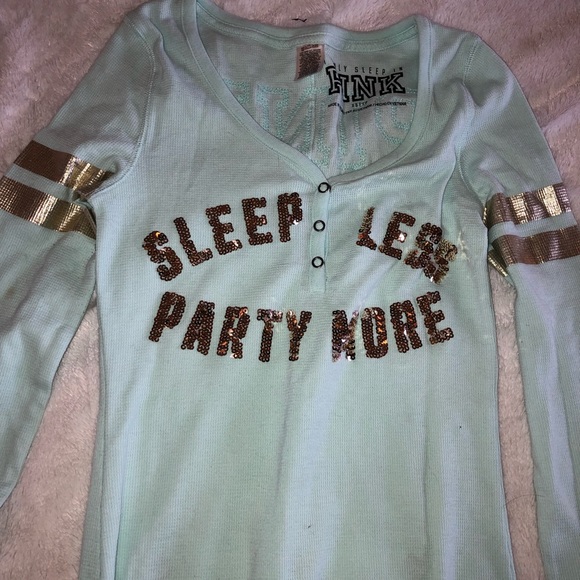 PINK Victoria’s Secret winter thermal long sleeve onesie with butt flap - Picture 3 of 9